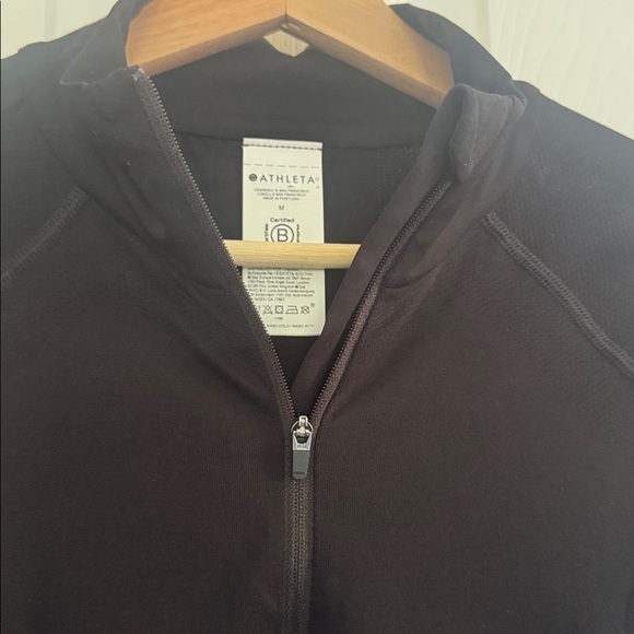 Athleta Black Long Sleeve Up Momentum Half Zip - Picture 4 of 10